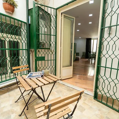 A Due Passi Da Spaccanapoli By Wonderful Italy Appartement Naples